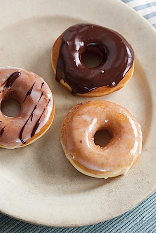 CE Raised Doughnuts v3-5.jpg