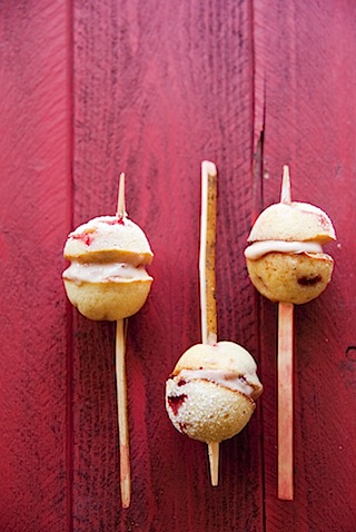 CE baked strawberry doughnut holes-14.jpg